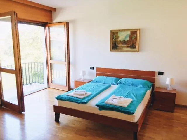 Bed&Breakfast Zattieri Ponte nellʼAlpi Włochy