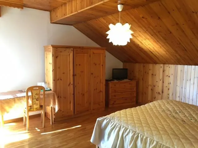Nocleg ze śniadaniem Bed&Breakfast Zattieri Ponte nellʼAlpi Włochy